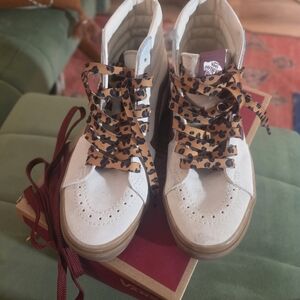 Vans High-Top Sneakers with Leopard Print Laces